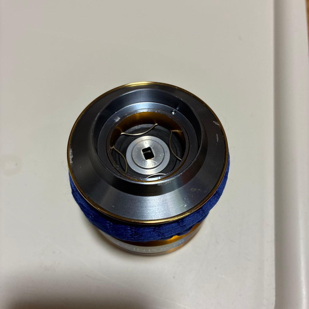 09 ツインパワー SW8000HG スピニングリール
