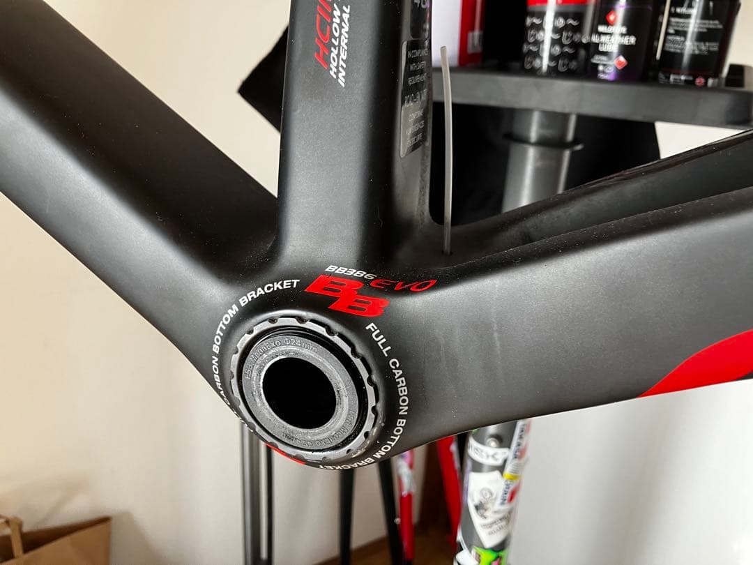 BH ULTRALIGHT EVO ウルトラライト