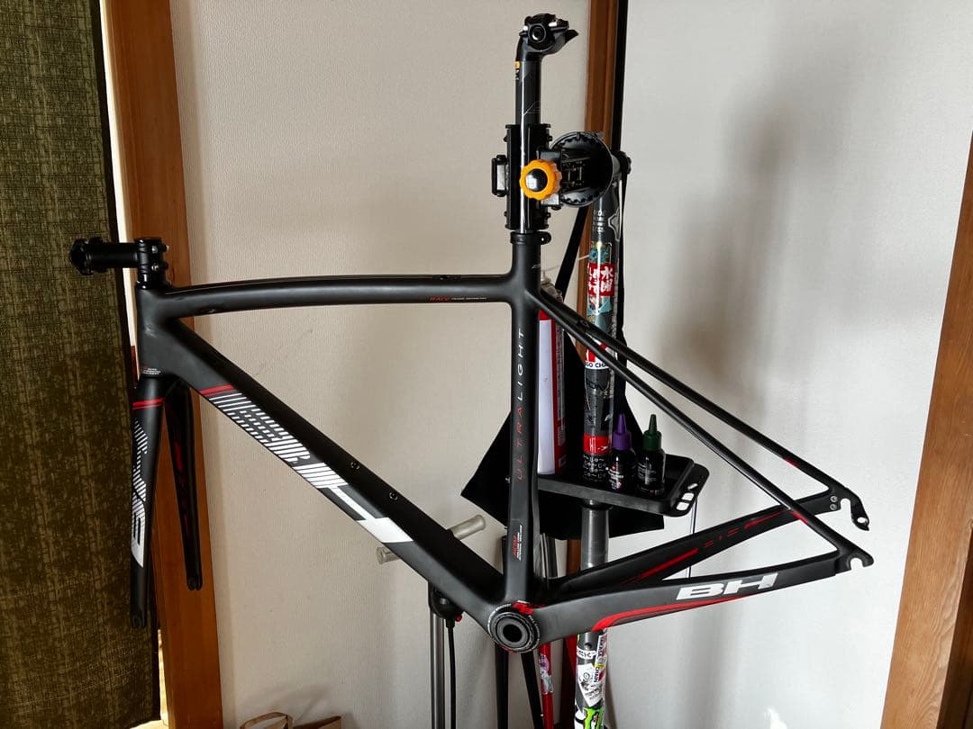 BH ULTRALIGHT EVO ウルトラライト