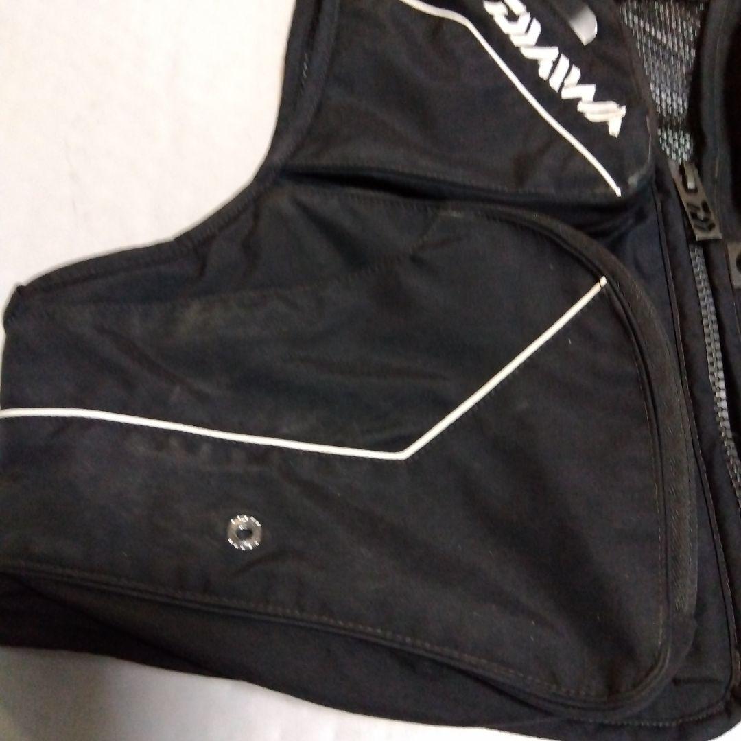 Daiwa フィッシングベストM DV3021