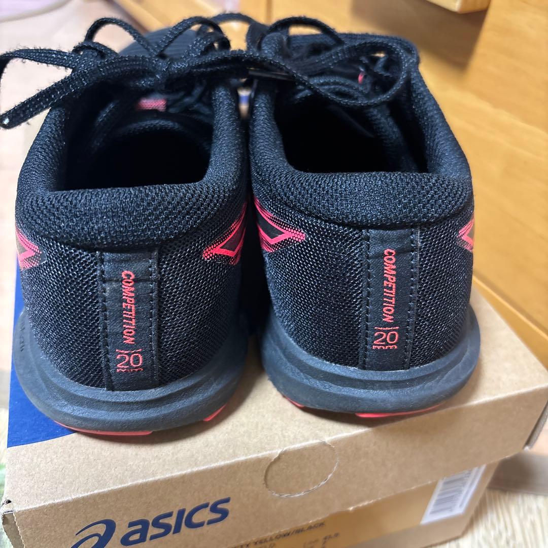 ASICS 陸上競技中長距離用シューズ　24.5cm
