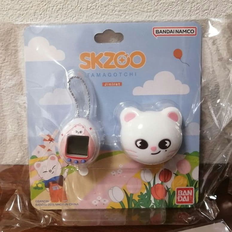 たまごっち ポガリ ジニレット stray kids スキズ skzoo