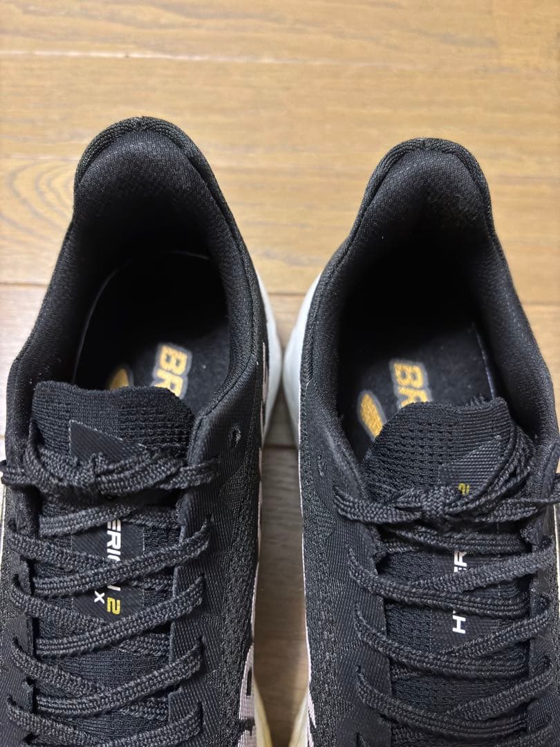 BROOKS ブルックス ハイペリオンマックス2