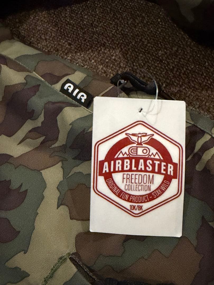 AIR BLASTER スノーボードウェア ジャケット 新品sizeＬ