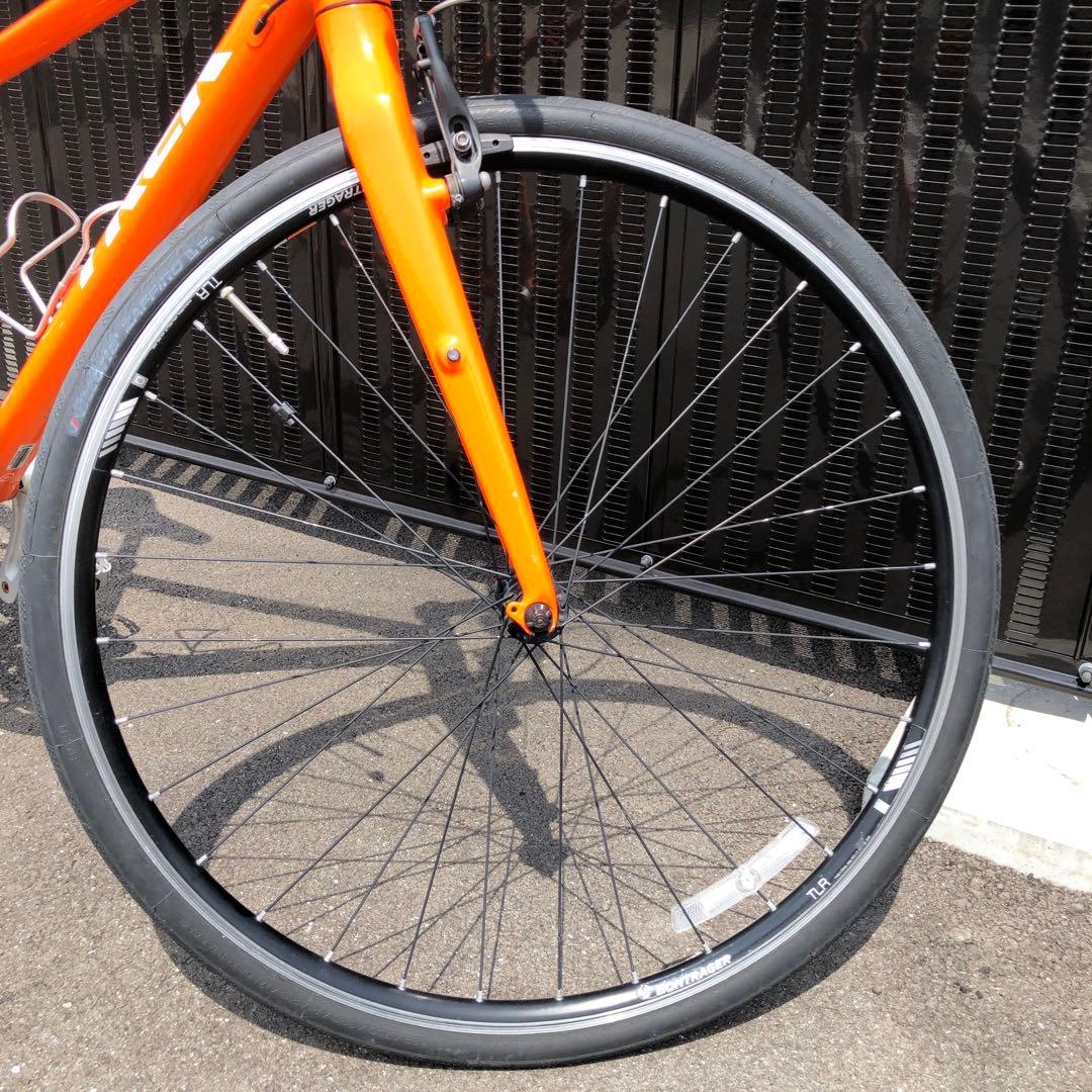 Trek クロスバイク オレンジ 700C 7段ギア