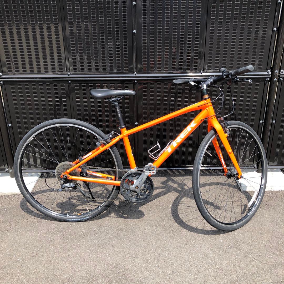 Trek クロスバイク オレンジ 700C 7段ギア
