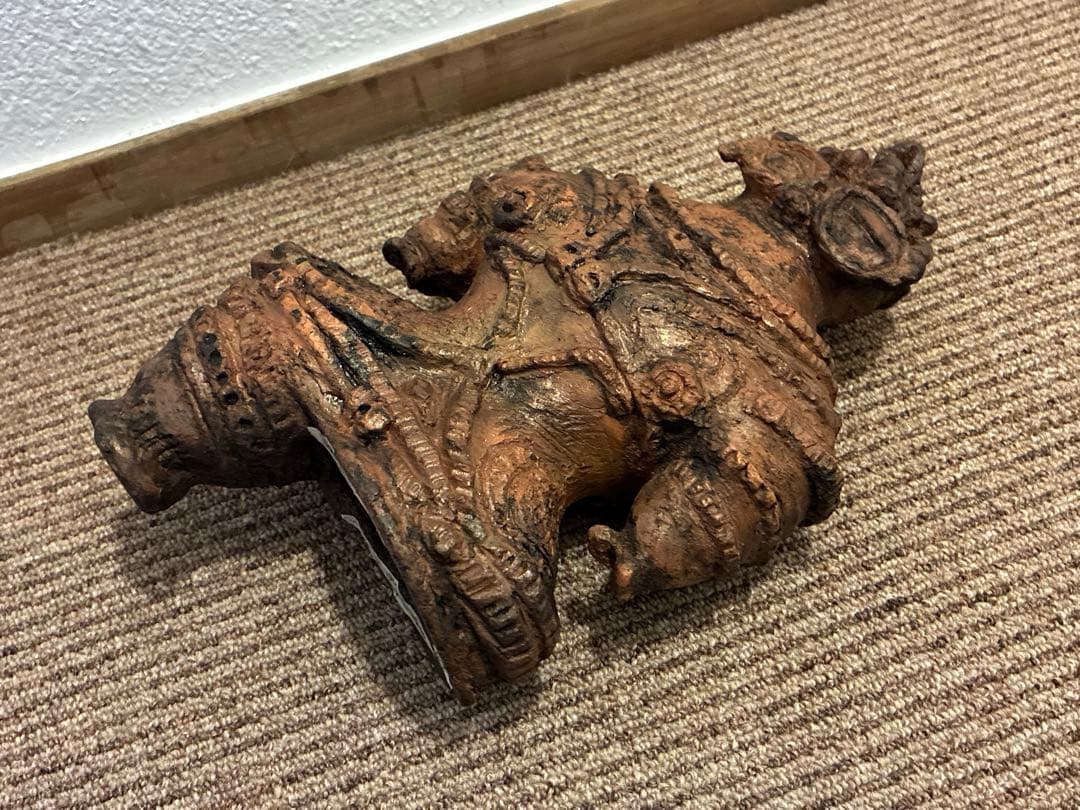 遮光器土偶　縄文時代　発掘品　出土品　骨董　アンティーク　置物　飾り物　彫刻
