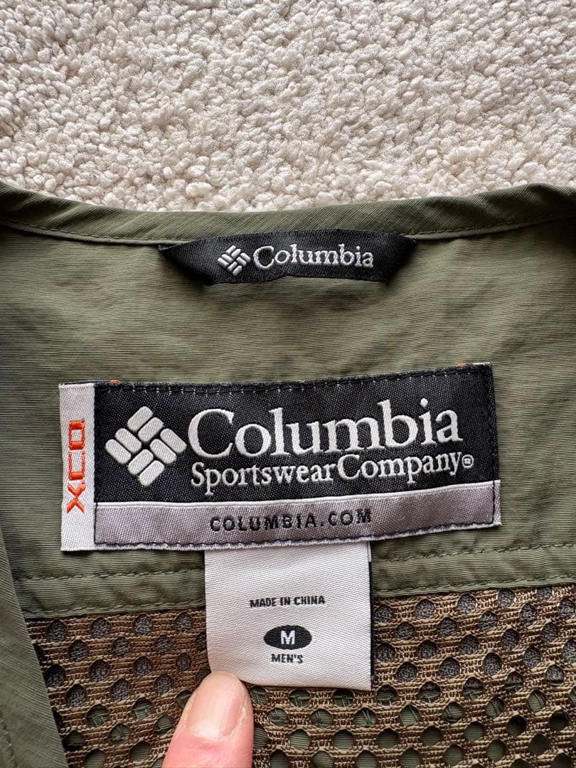 Colombia フィッシングベスト