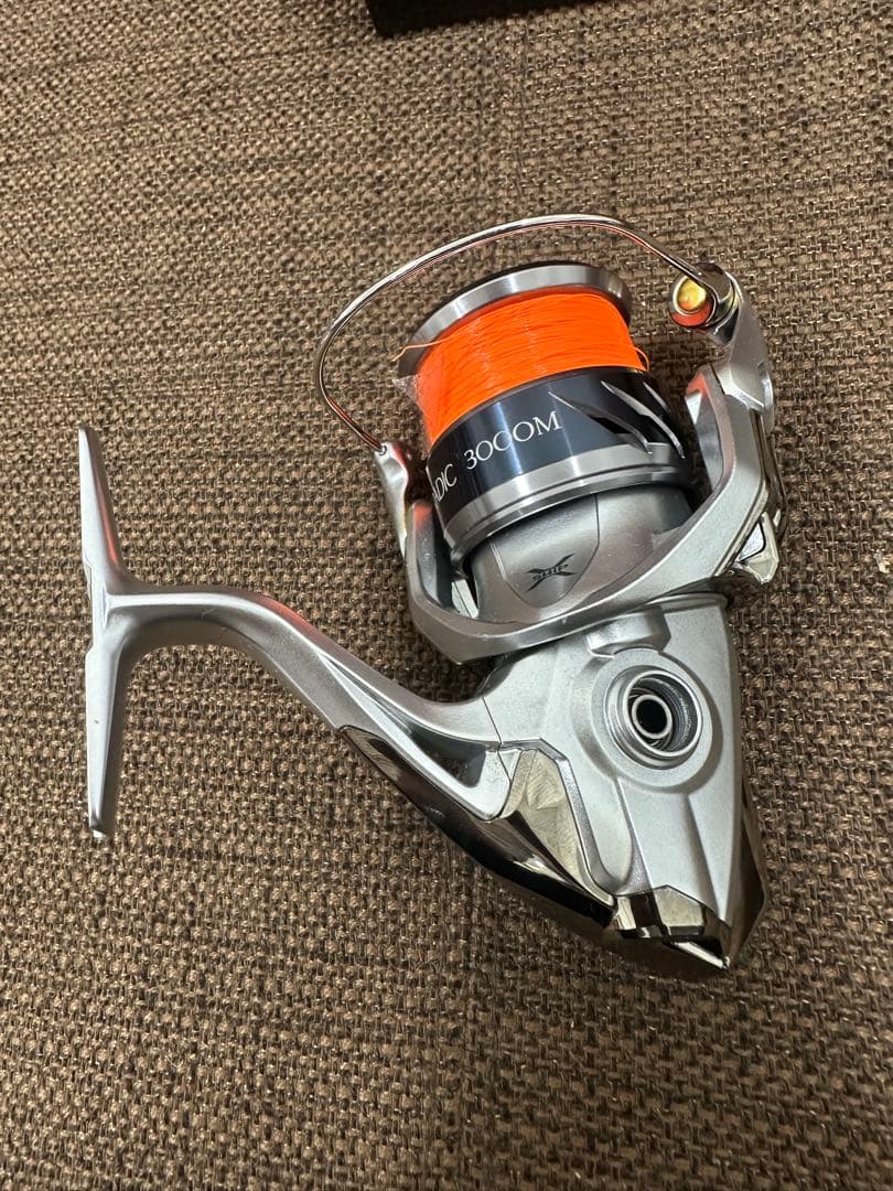 ⑤ SHIMANO STRADIC 3000XGM スピニングリール