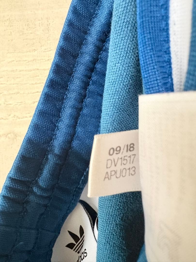 adidas アディダス トラックパンツ ウエスト 92㎝ 前後 ナイトマリン