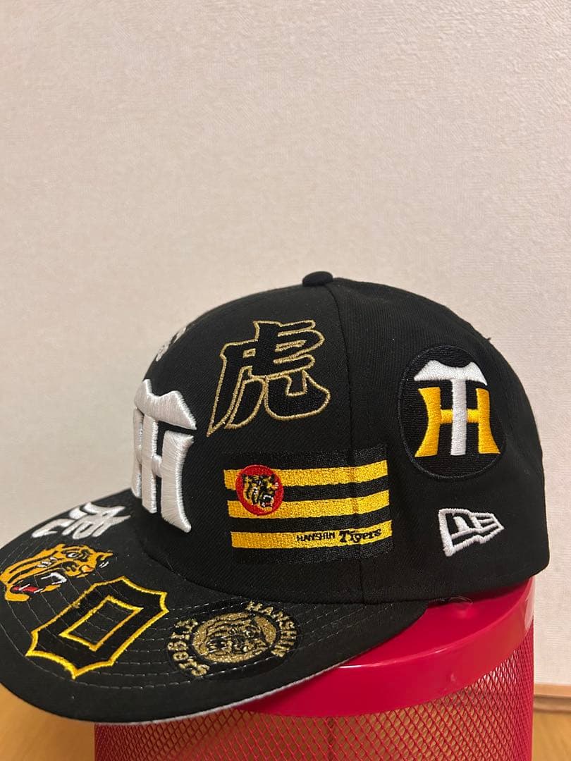 阪神タイガース ニューエラ　NEW ERA 希少初代モデル！トラッキー付き