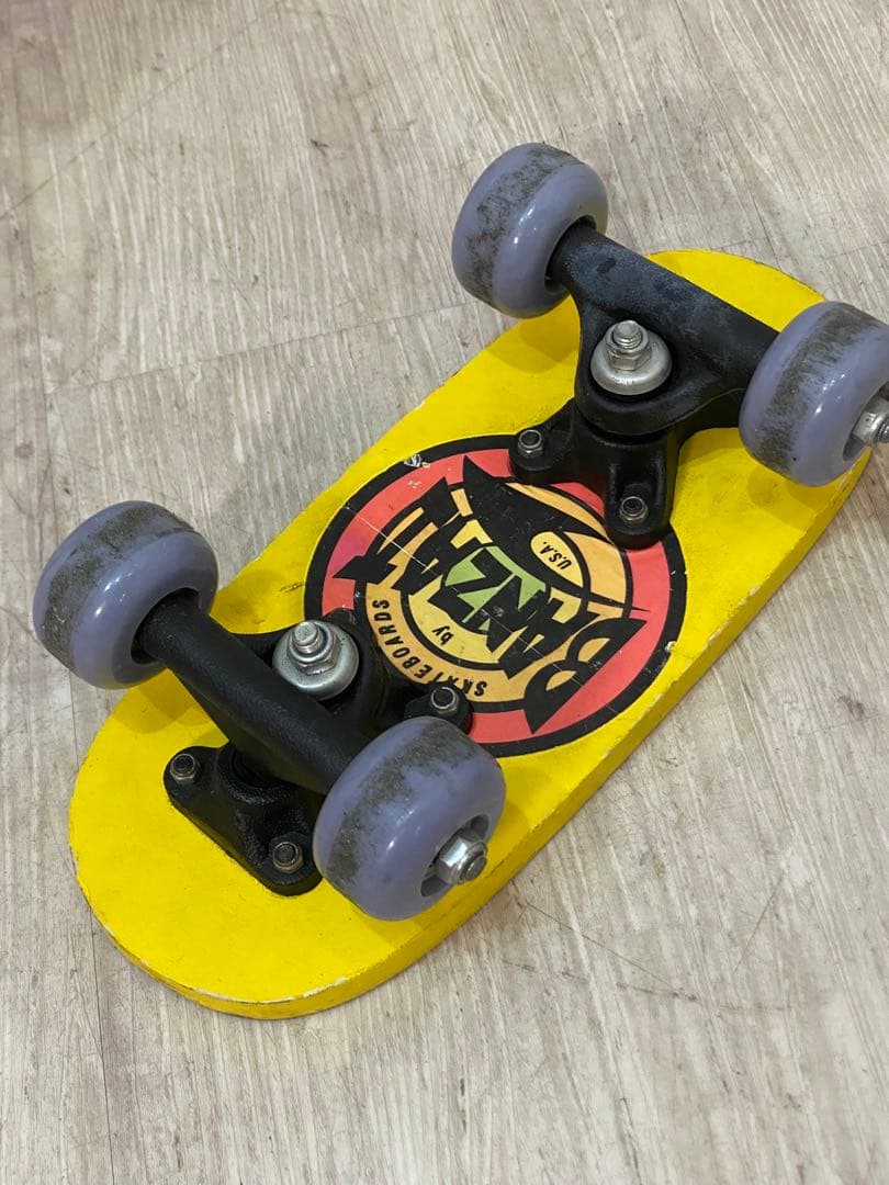 【東京都23区配送無料】横幅30cm ミニスケボー　banzai usa 西海岸