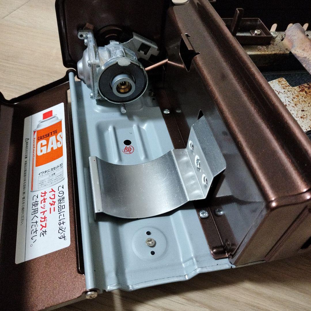 イワタニ 炙りや 炉ばた焼器 （炎たこプレート、鉄板、収納ケース付き）