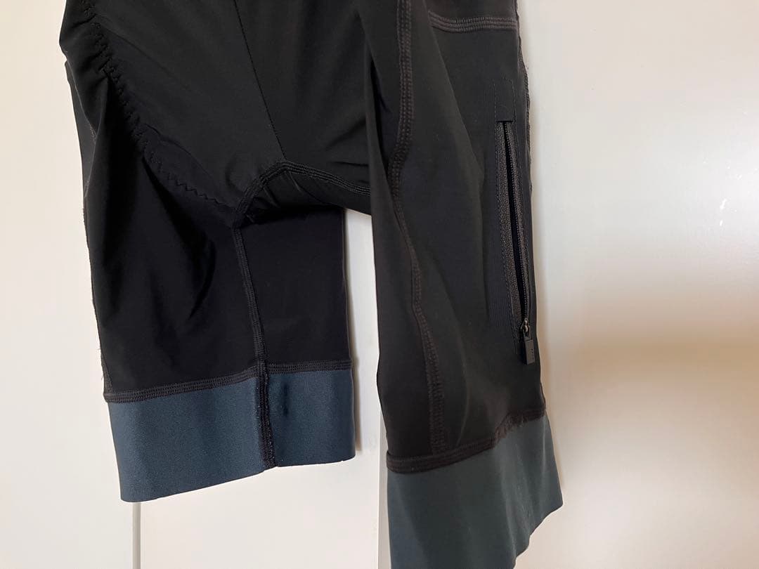 ウェア  Women's Alt_Road Cargo Bib Black XS