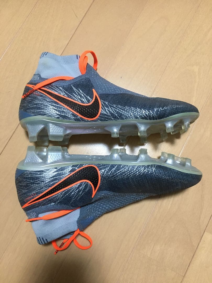 ［美品］ナイキ ファントム VSN エリート DF FG 23㎝