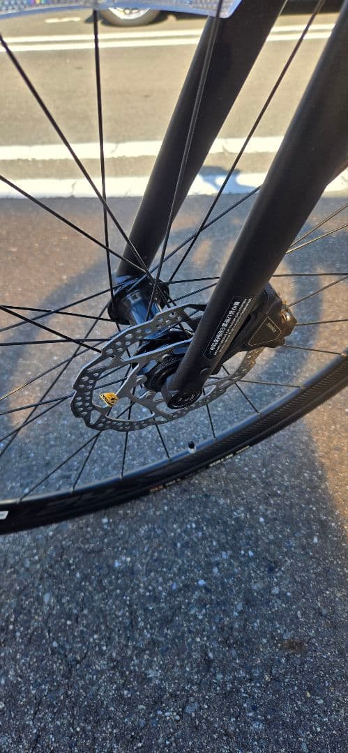 GIANT FASTROAD E+ クロスバイク Eバイク　電動自転車