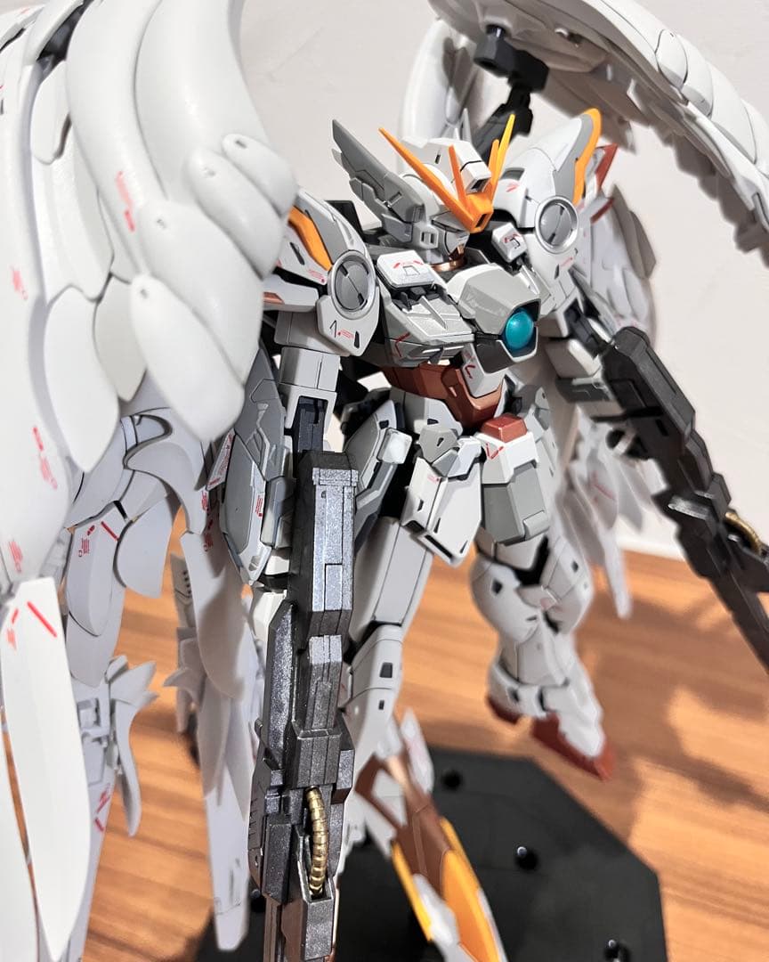 1/100MG ウィングガンダムゼロ EW Ver.Ka スノーホワイト 完成品