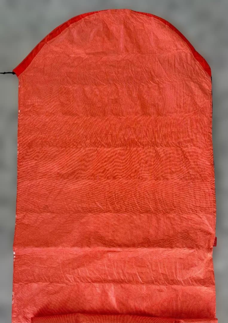 【美品】擦れあり・2025年購入 エスケープ ヴィヴィ SOL シュラフカバー