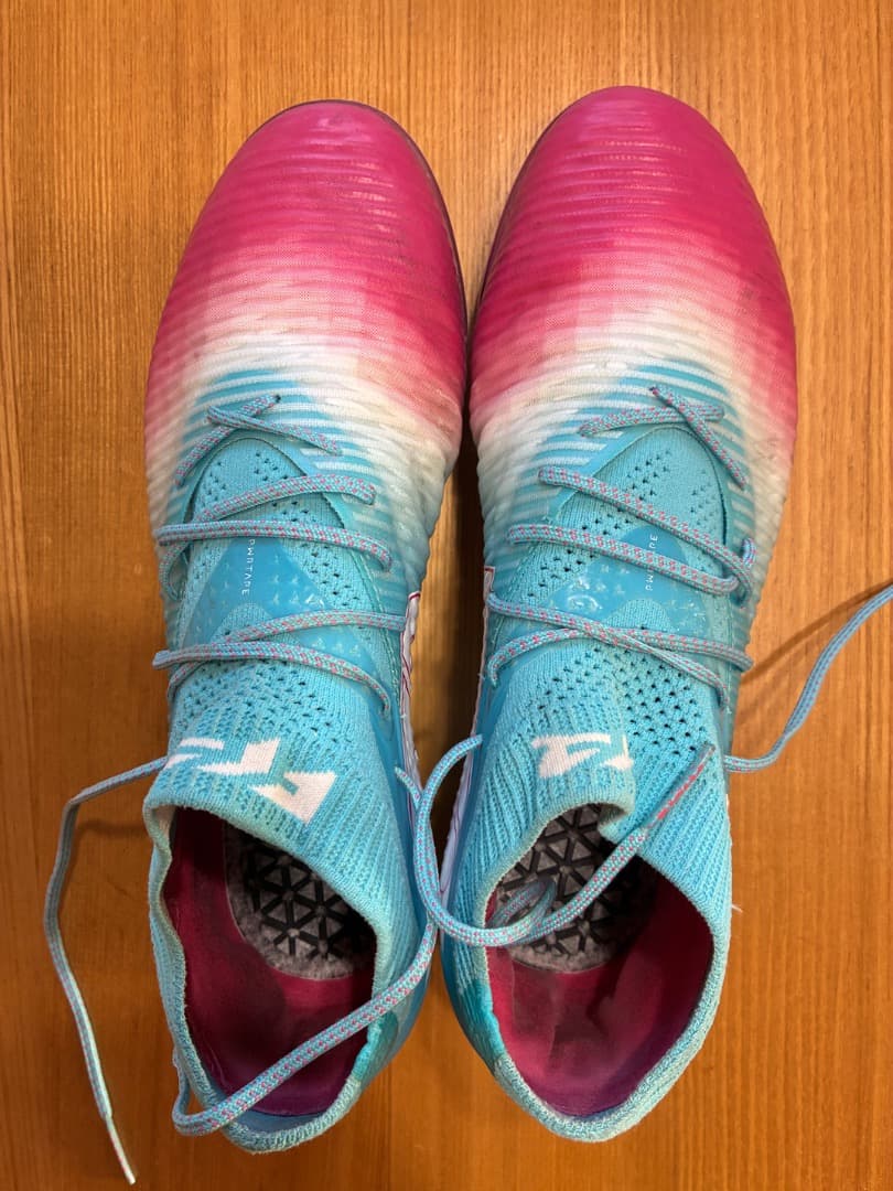 サッカー　　スパイク　プーマ　26cm