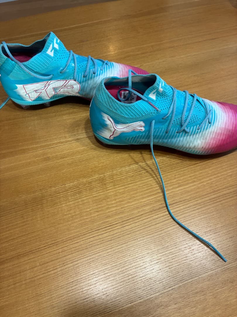 サッカー　　スパイク　プーマ　26cm