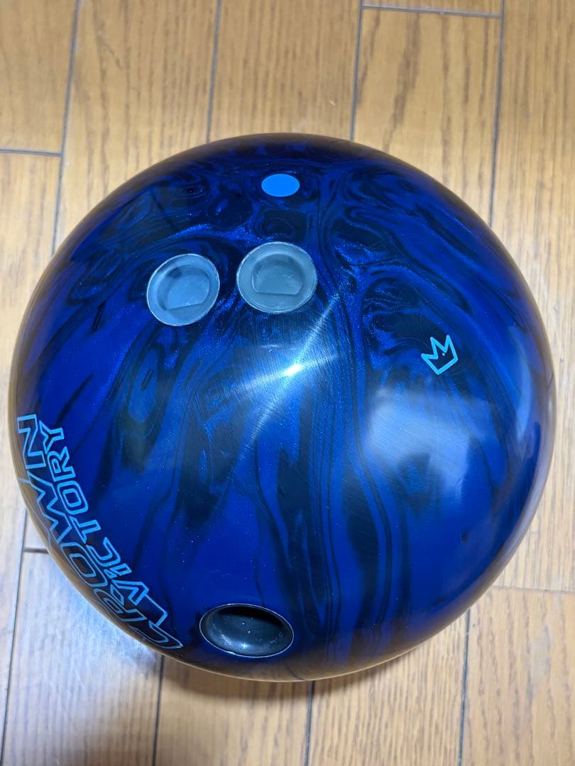 CROWN VICTORY ボウリングボール 15ポンド
