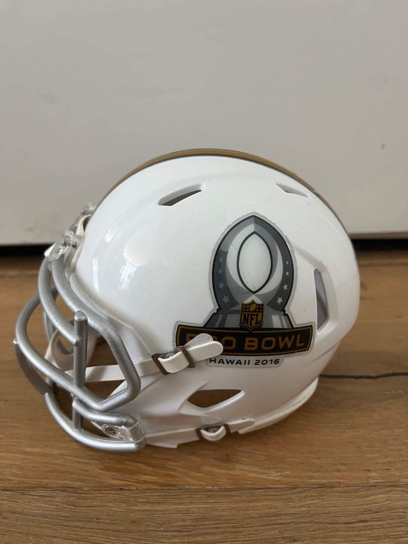 超レア！NFLプロボウル2006アメリカンフットボール、ミニヘルメット&おまけ付