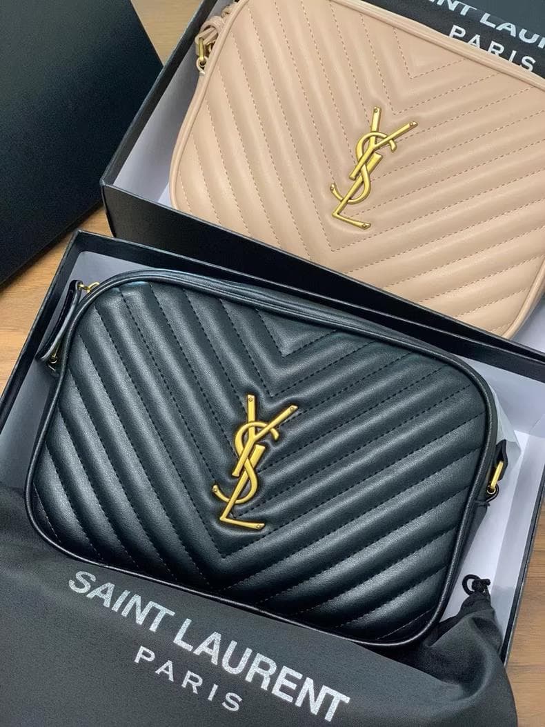 VIP非売品 サンローラン ルー カメラバッグ キルティングレザー YSL