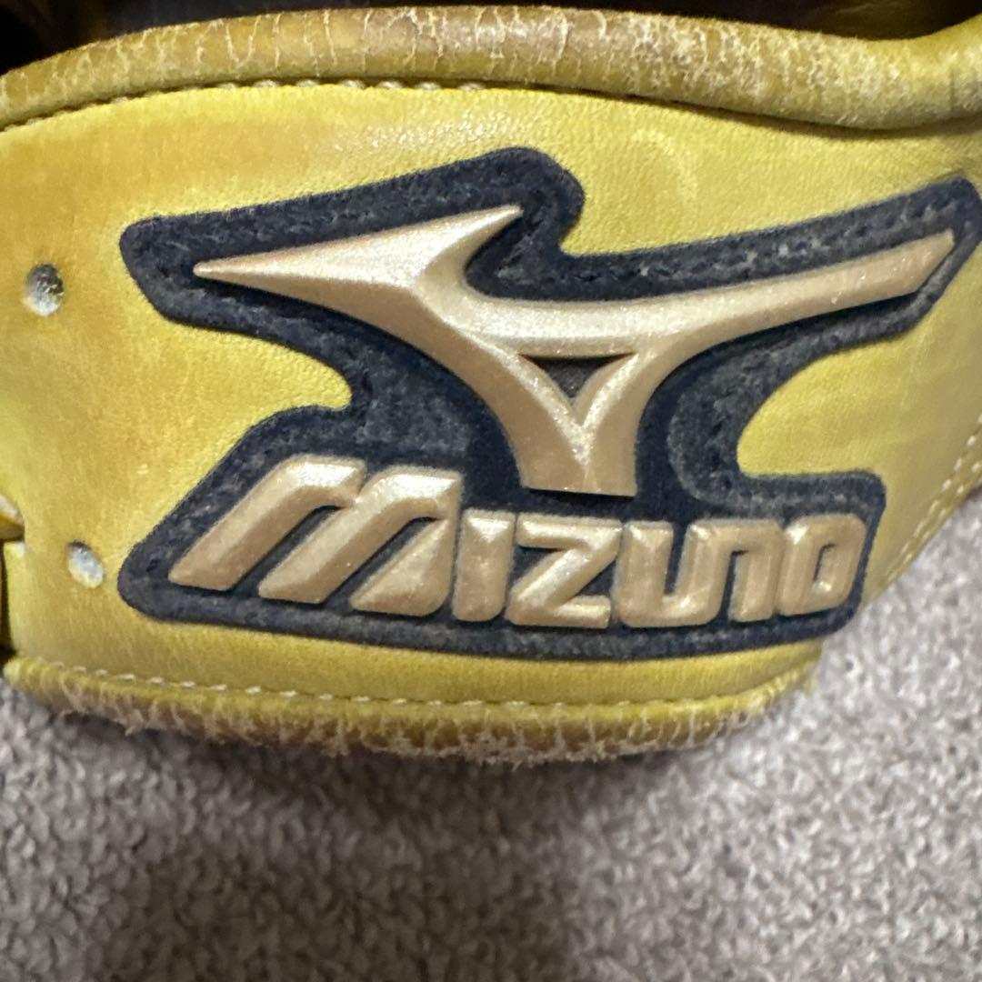 Mizuno Global Elite 軟式 グローブ イエロー