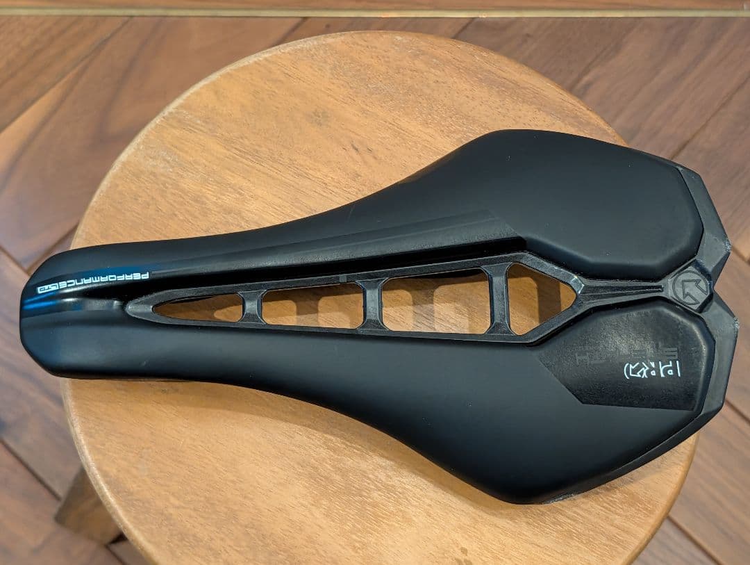 シマノPRO　ステルス パフォーマンス LTD サドル
