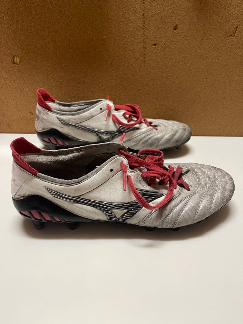 Mizuno Morelia Neo ホワイト/レッド