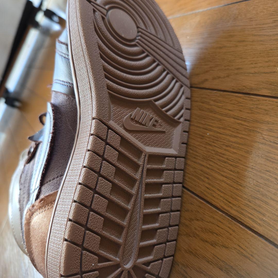 NIKE　ブラウン ハイカット バスケットボールシューズ
