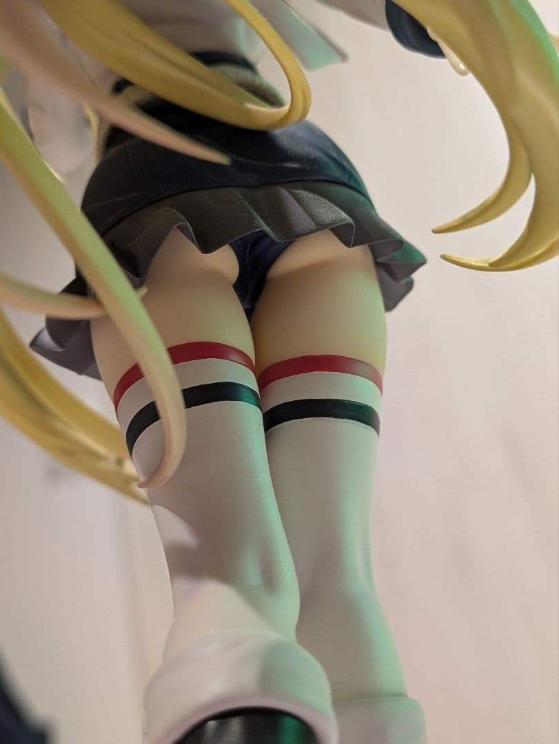 戦翼のシグルドリーヴァ クラウディア・ブラフォード 1/7フィギュア
