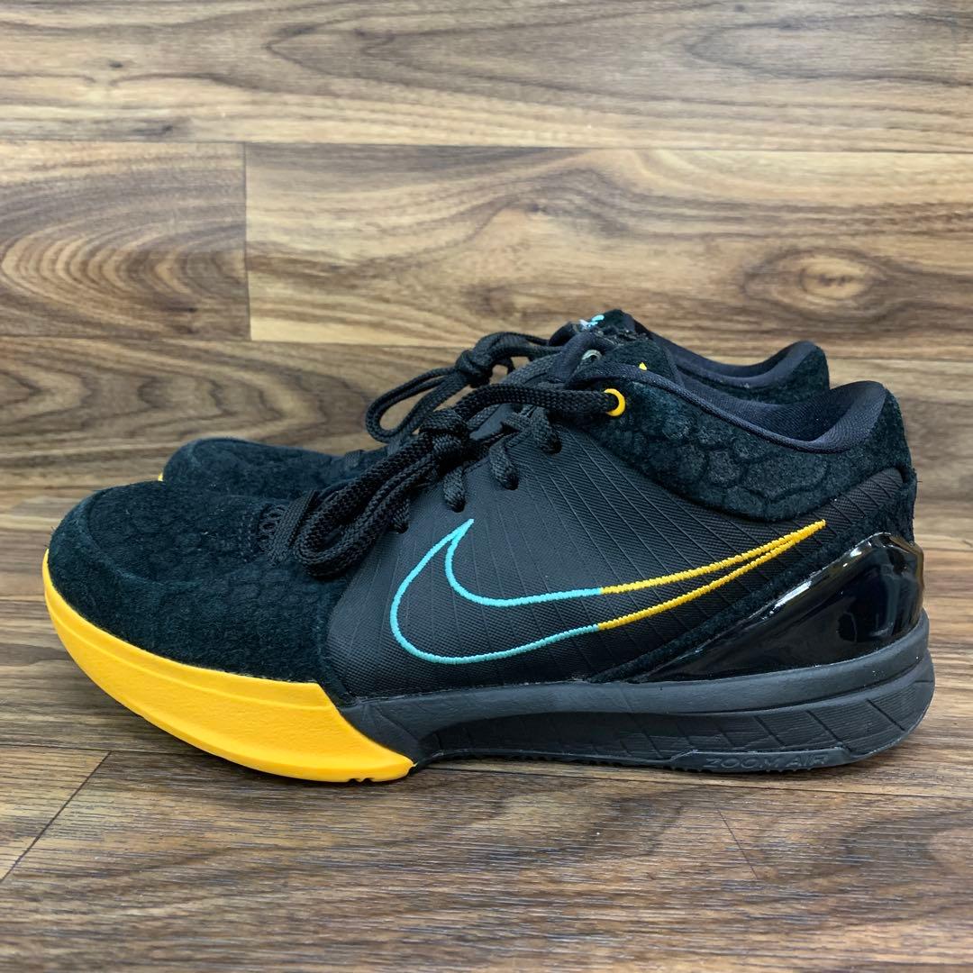中古 NIKE ZOOM KOBE 4 PROTRO