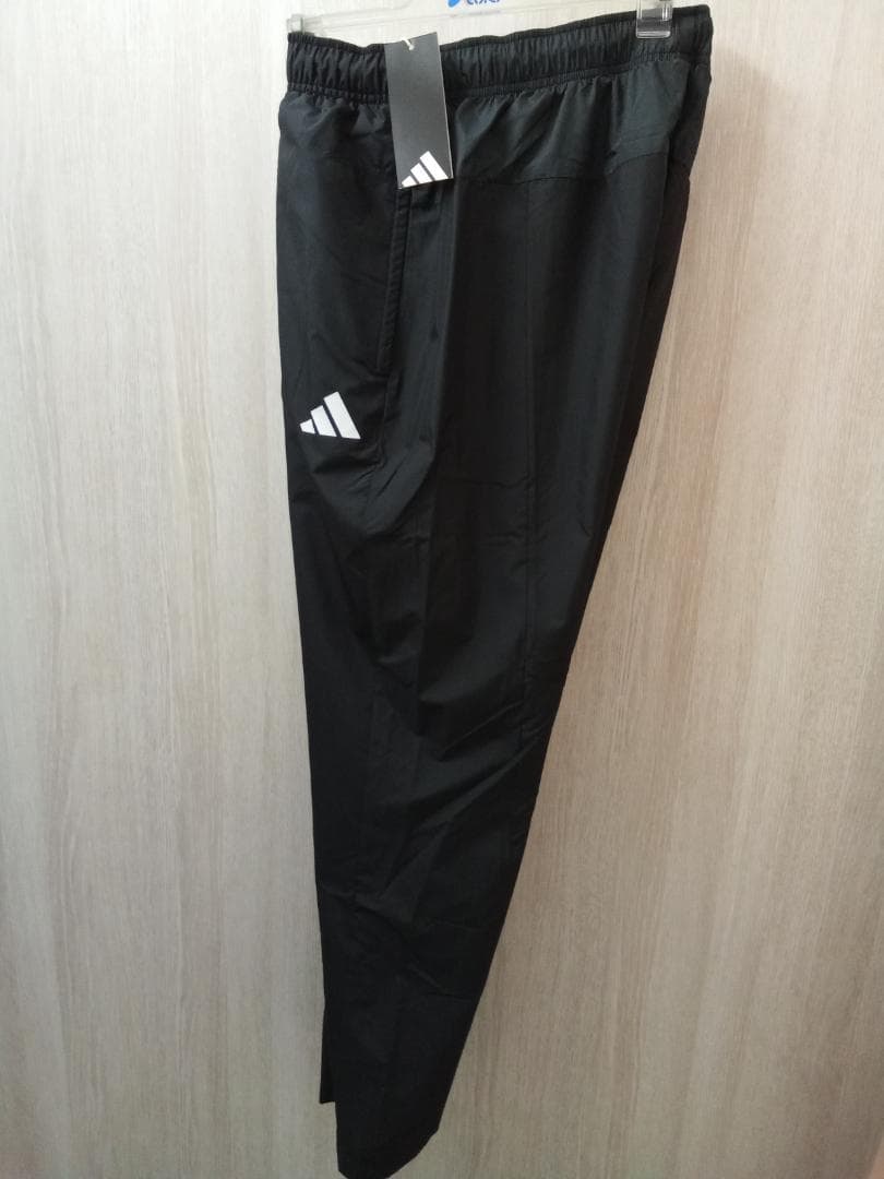 adidasアディダス　ウィンドブレーカー　上下セット