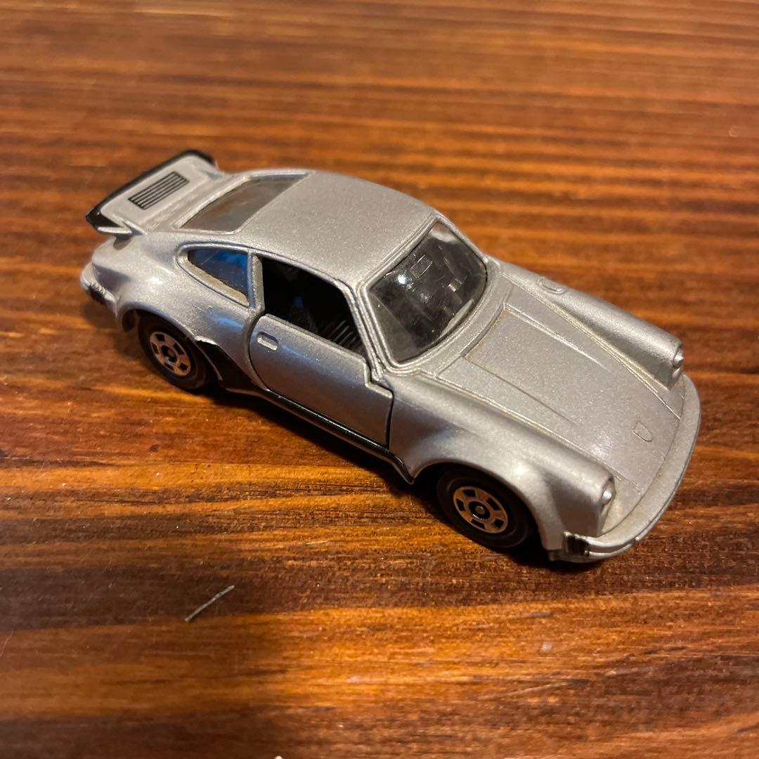 トミカ　ポルシェ930 ターボ　青箱F1