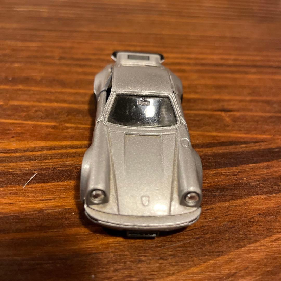 トミカ　ポルシェ930 ターボ　青箱F1
