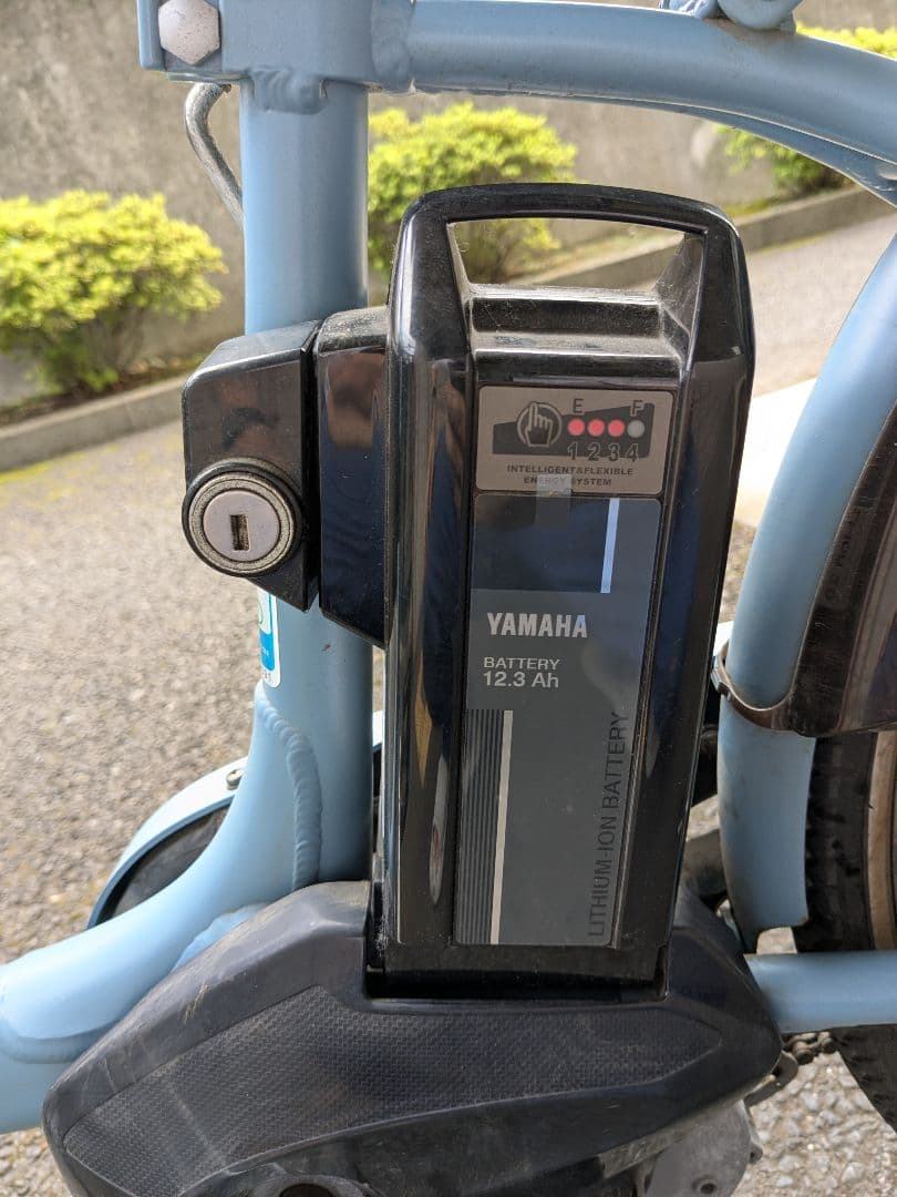 水色 電動アシスト自転車 シティタイプ