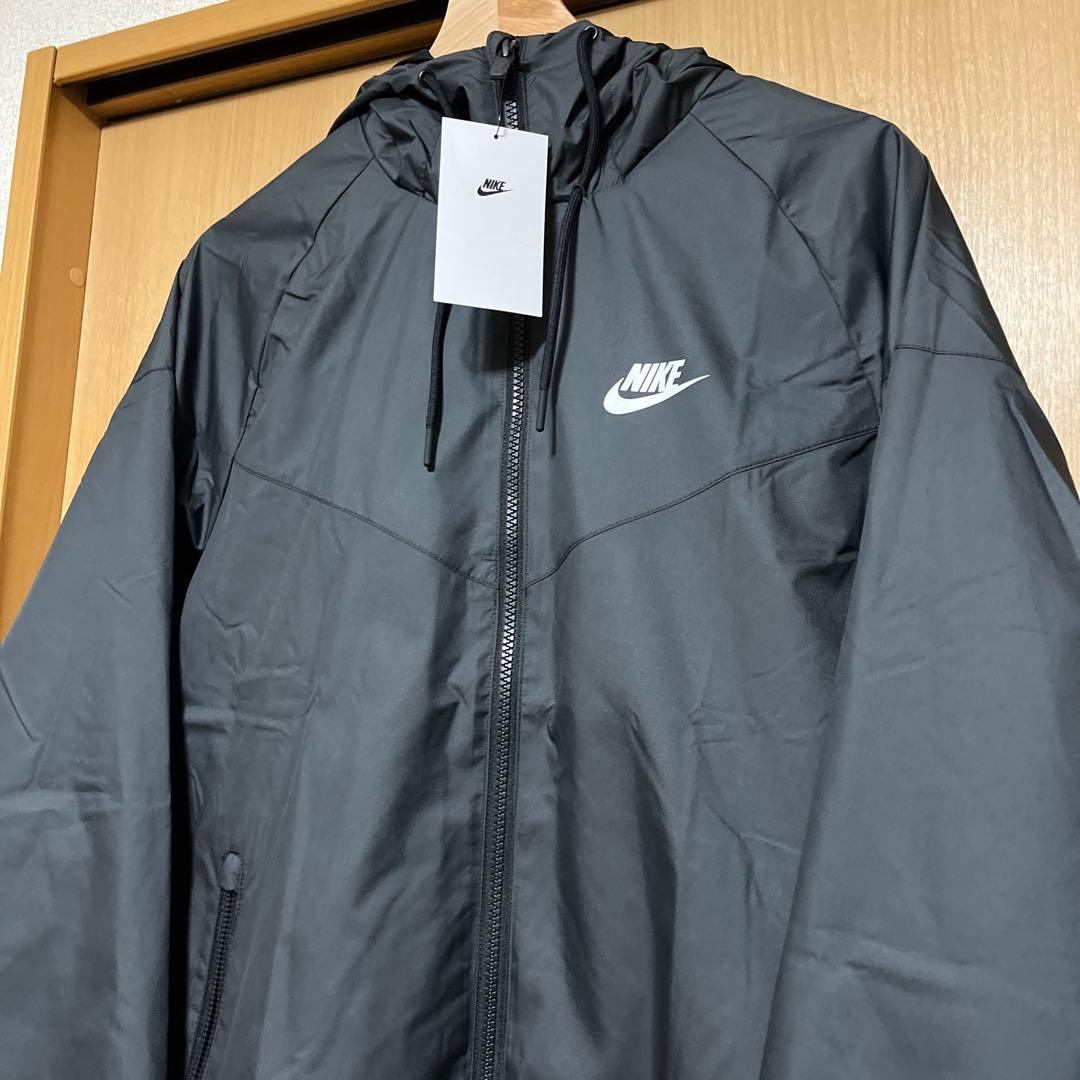 NIKE ナイキ　ウインドランナー　BLACK スポーツウェア　XLサイズ