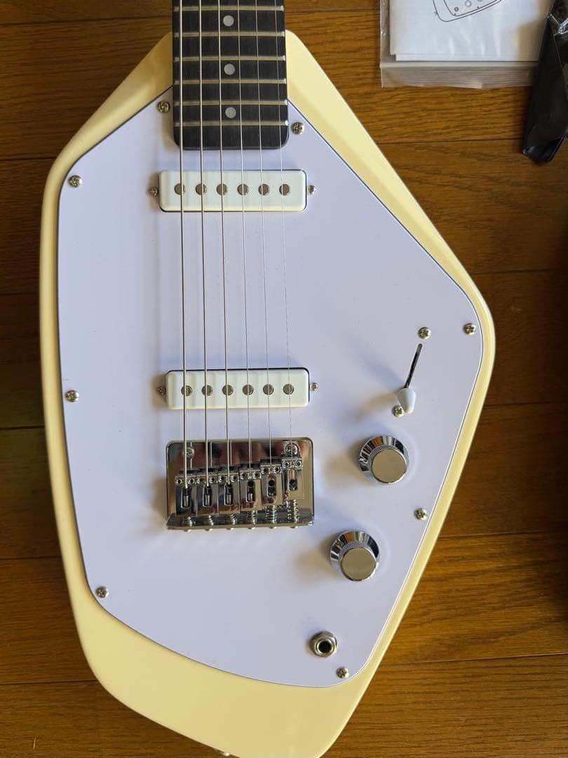 【中古】　VOX MARK V mini エレキギター　WH ホワイト