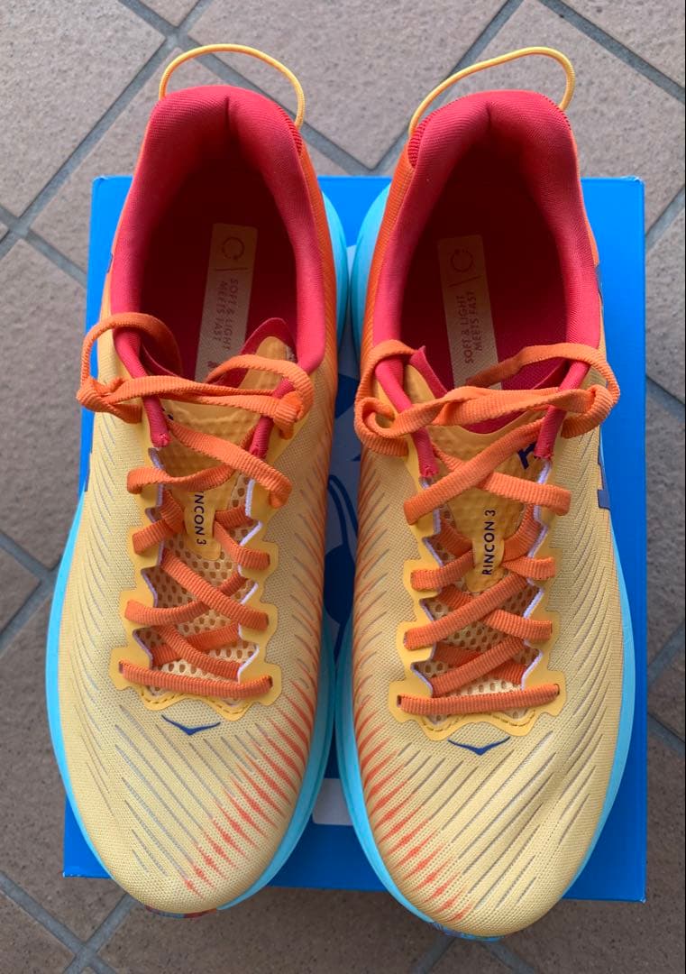一度使用のみ HOKA Rincon3 26.0cm 2E ワイド