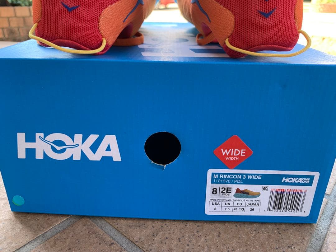 一度使用のみ HOKA Rincon3 26.0cm 2E ワイド