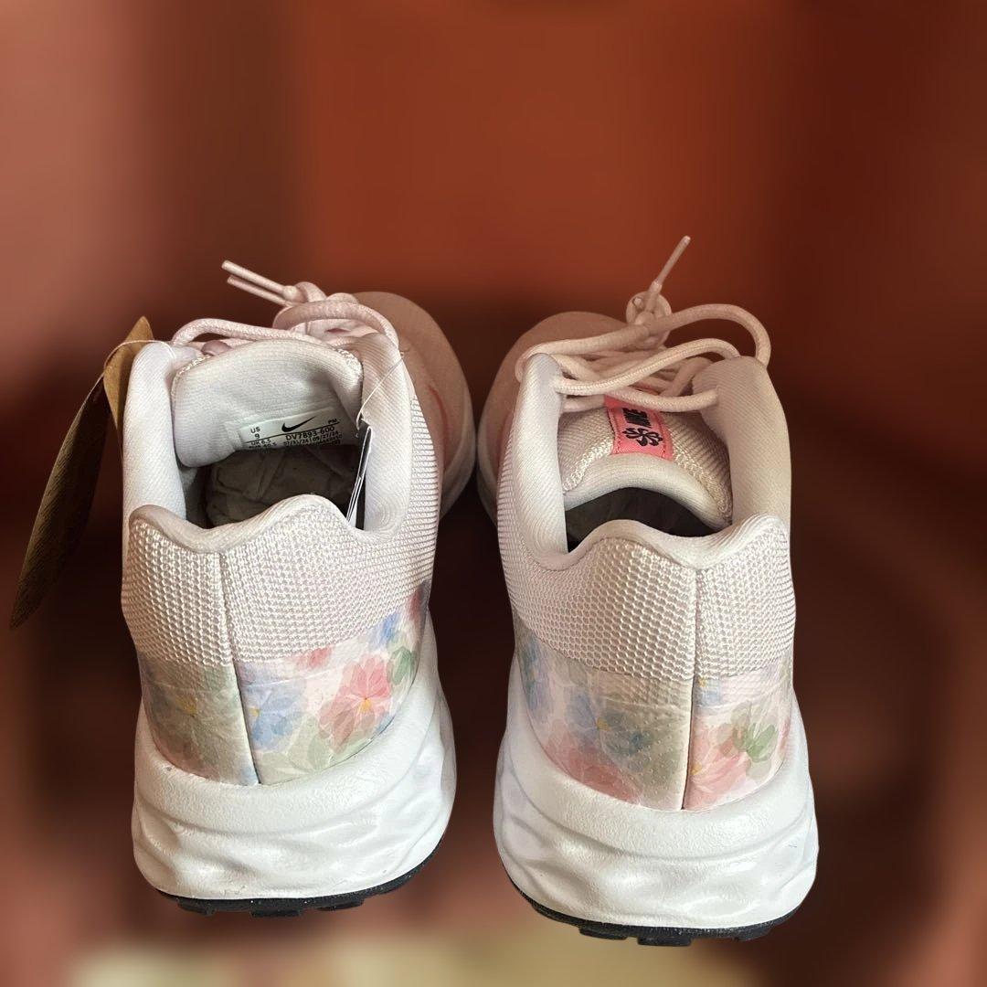 Nike ランニングシューズ ホワイト/ピンク 26.0cm