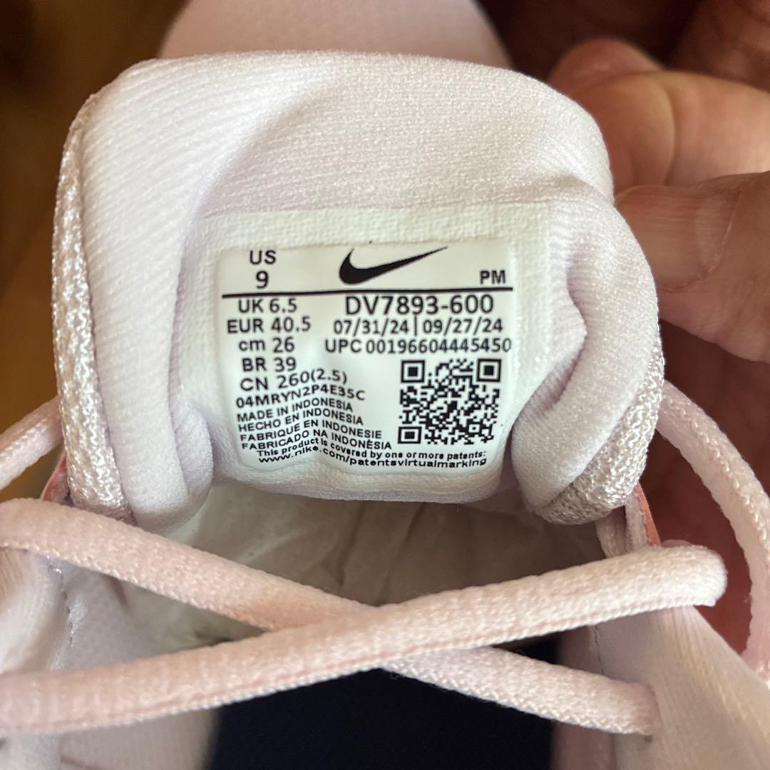 Nike ランニングシューズ ホワイト/ピンク 26.0cm
