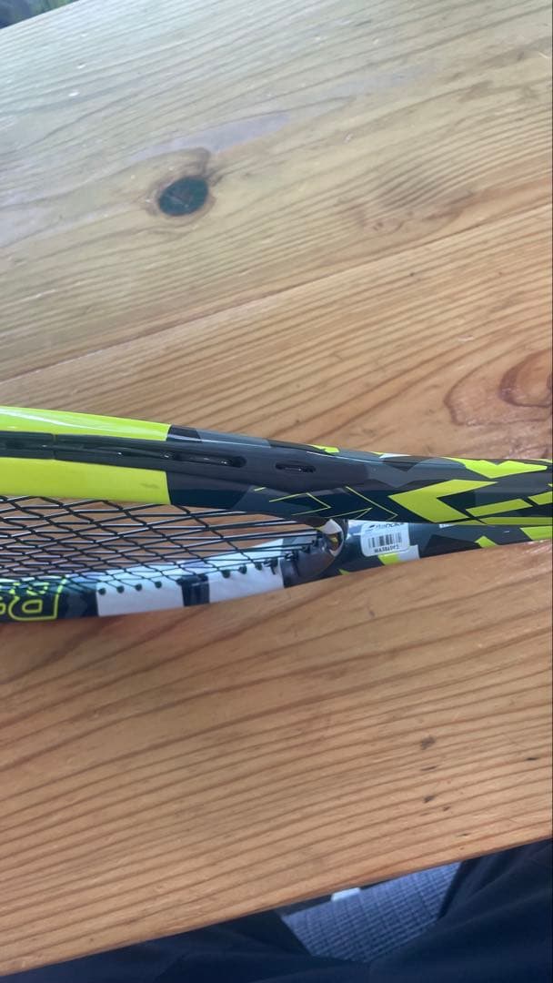 Babolat Pure Aero プラス テニスラケット