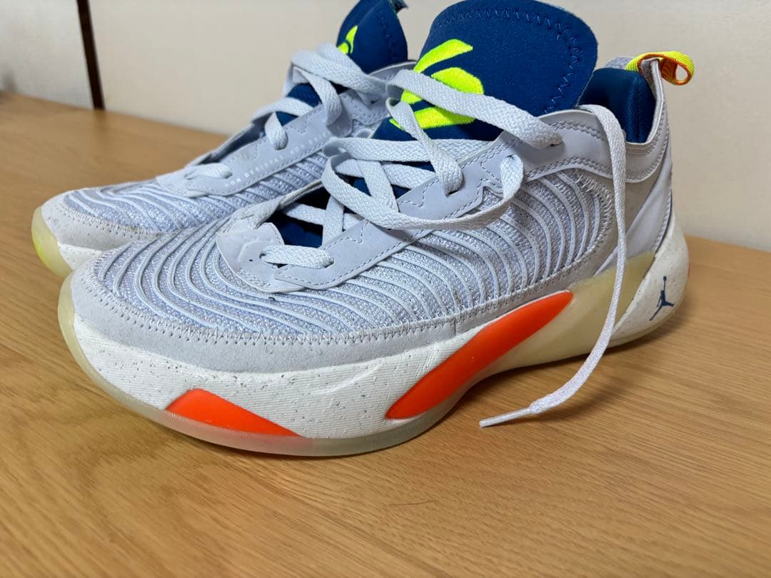 nike luka 1 27 ジョーダン　ルカ　初期カラー