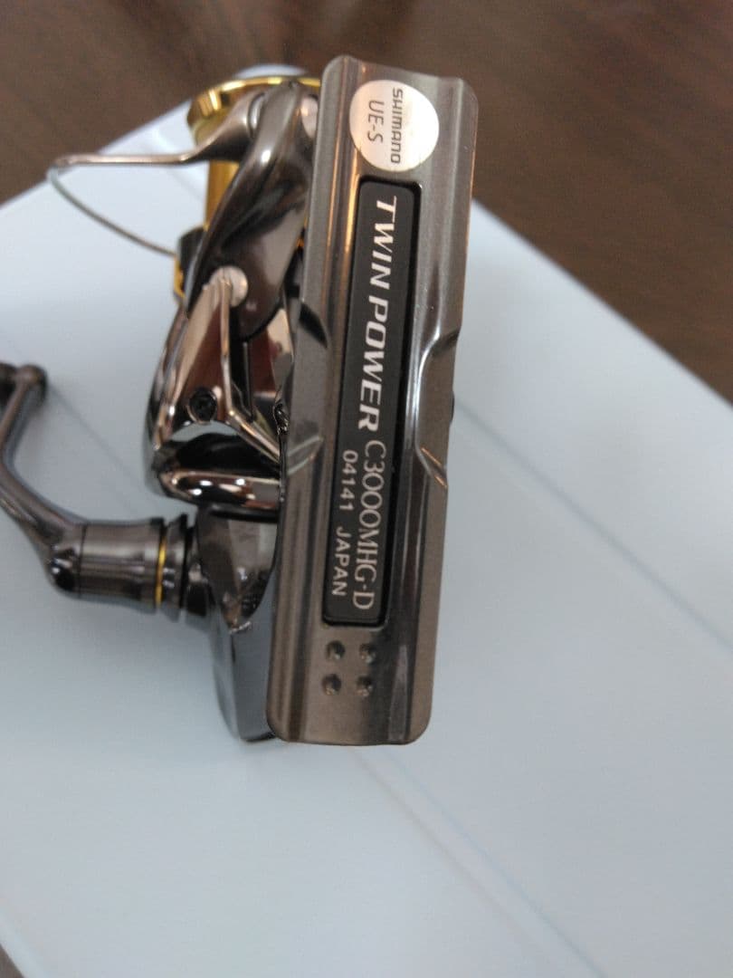 シマノ　ツインパワー c3000MHG
