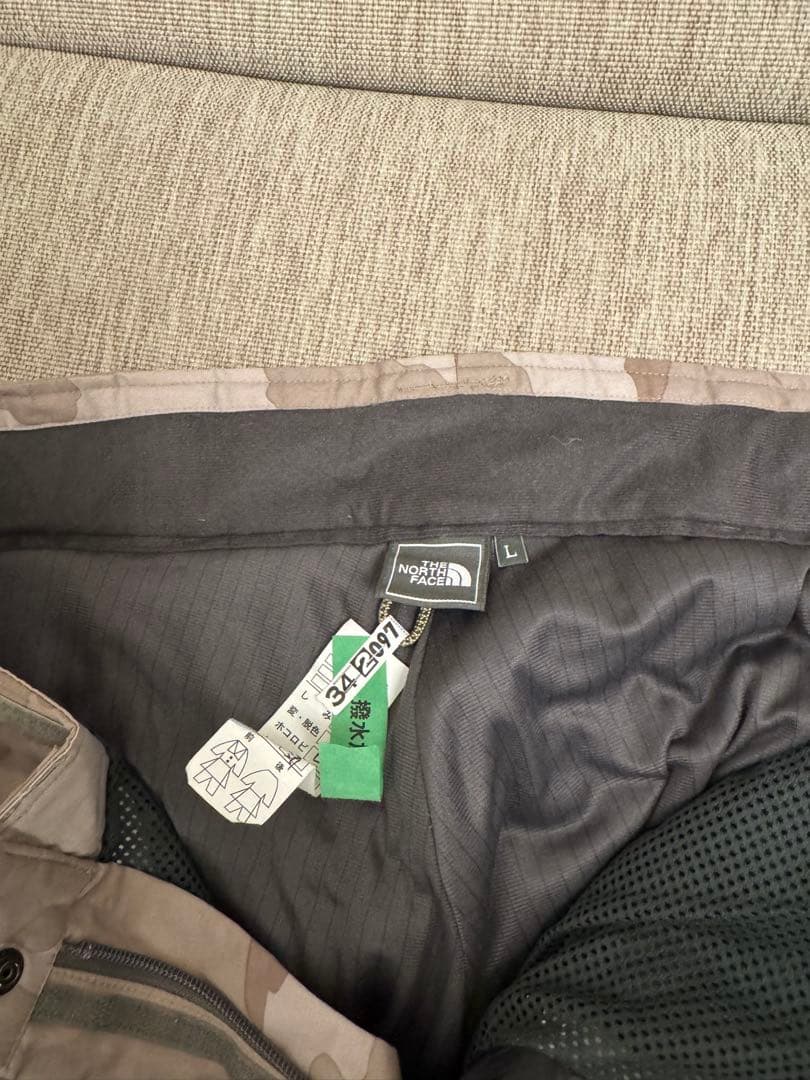 THE NORTH FACE カモフラージュ スノーボードパンツ