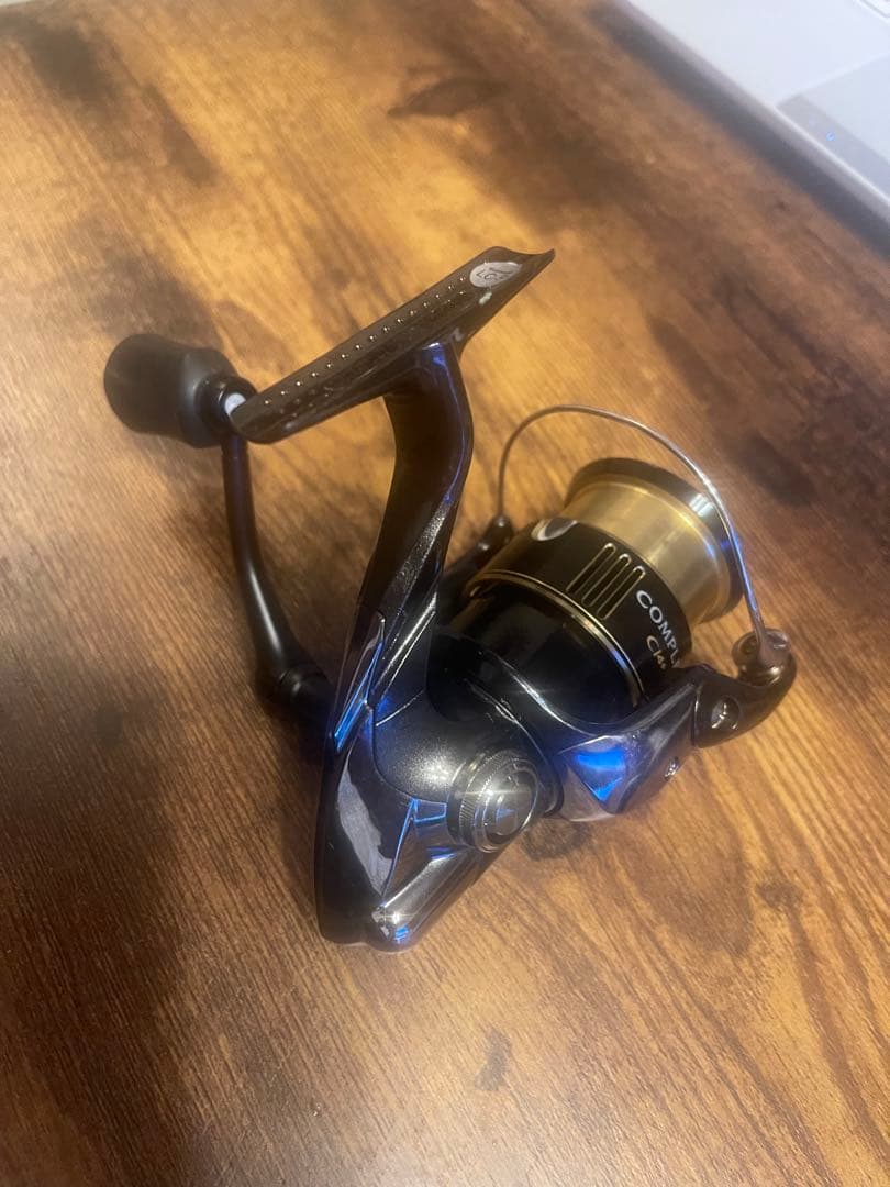 美品　シマノ　13コンプレックス　2500hgs コンプレックス