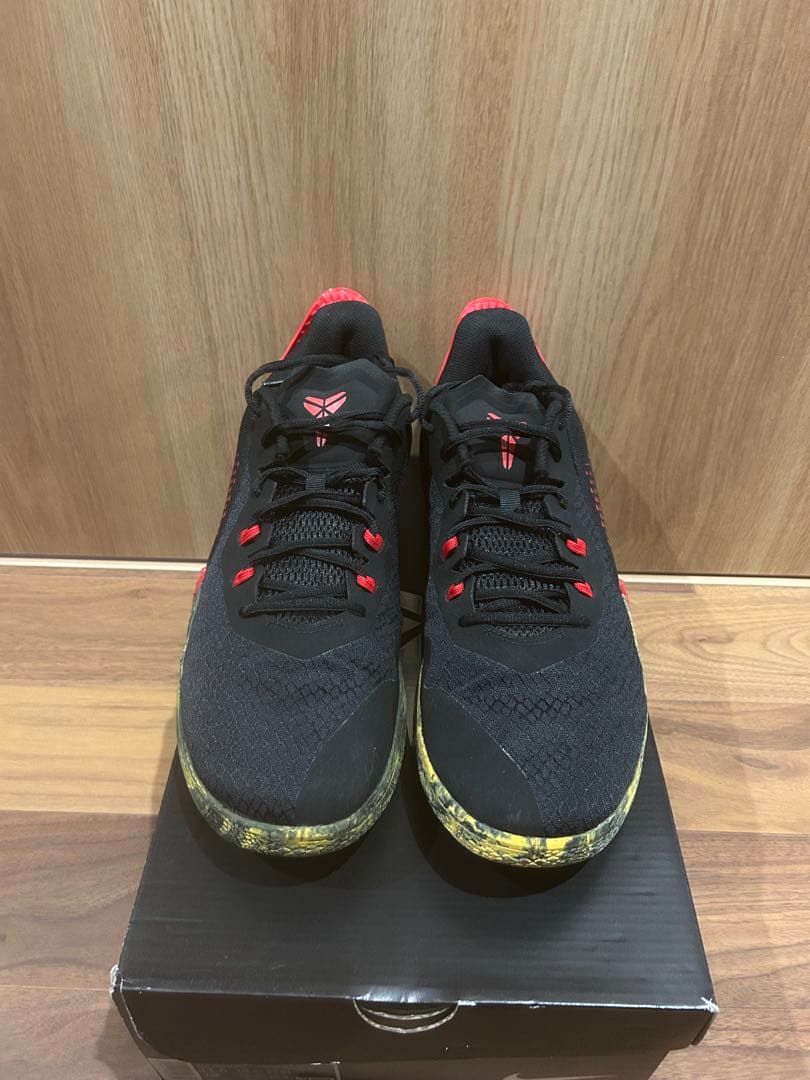 シューズ(男性用) NIKE MAMBA FURY