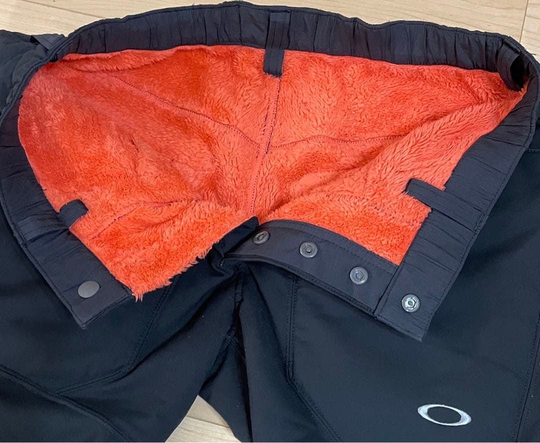 oakley オークリー　防寒防風ゴルフパンツ　リバーシブル　裏起毛　メンズL